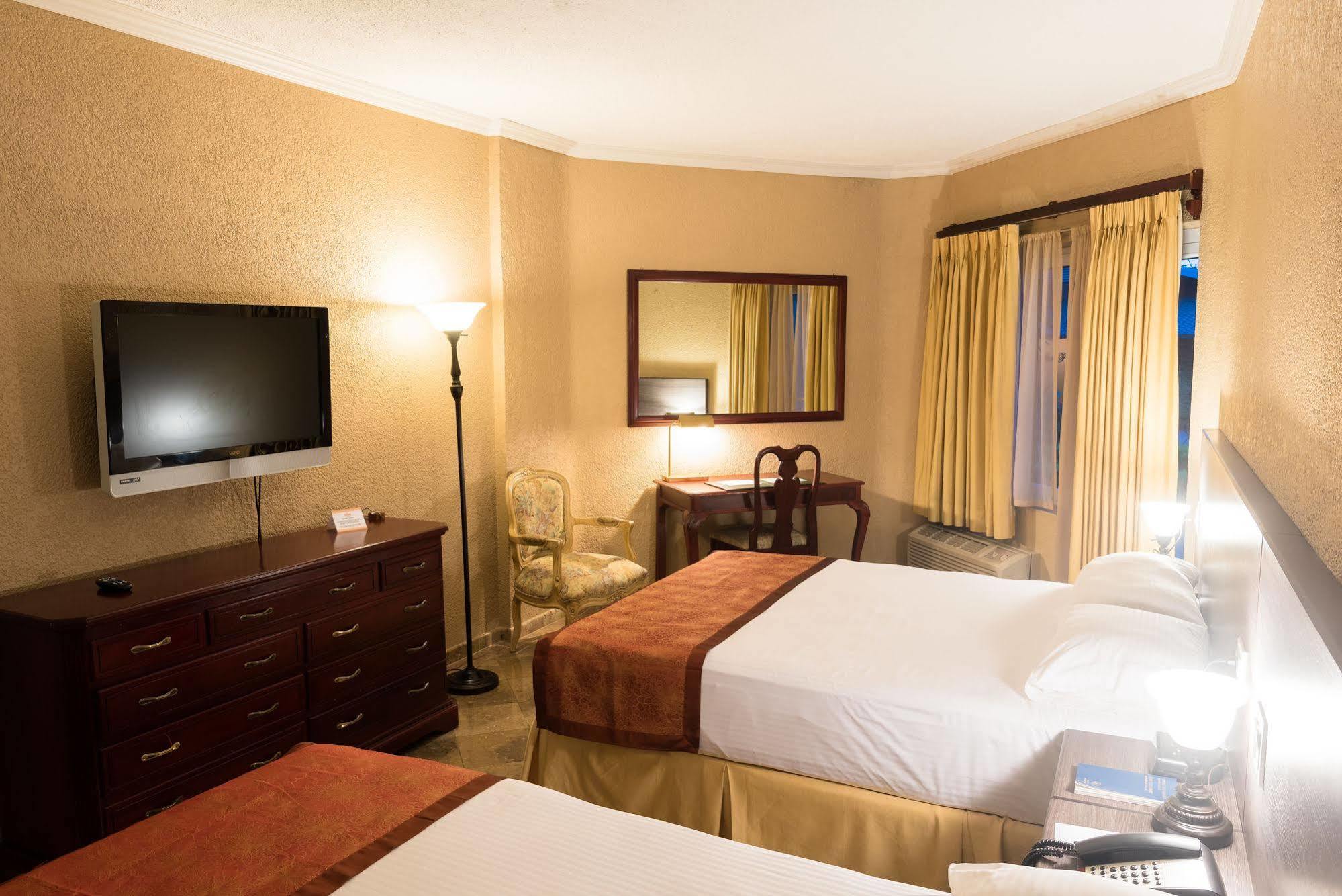Copantl Hotel & Convention Center San Pedro Sula Bagian luar foto